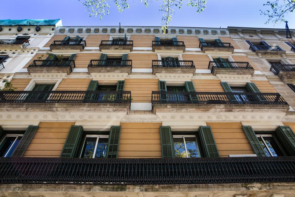 Born Barcelona Hostel (Adults Only) Exterior photo