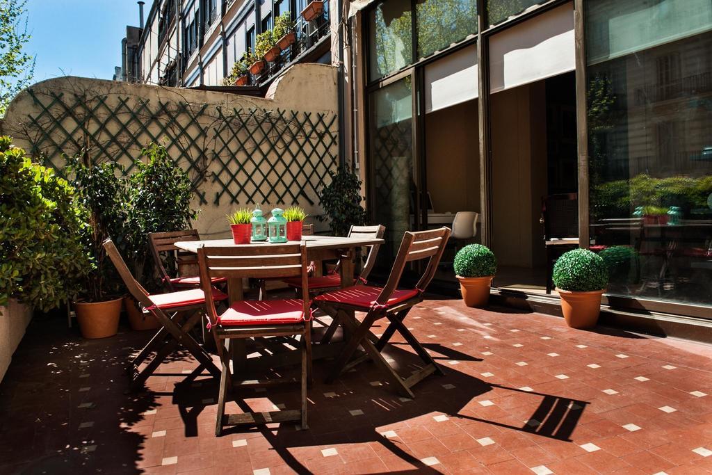 Born Barcelona Hostel (Adults Only) Exterior photo